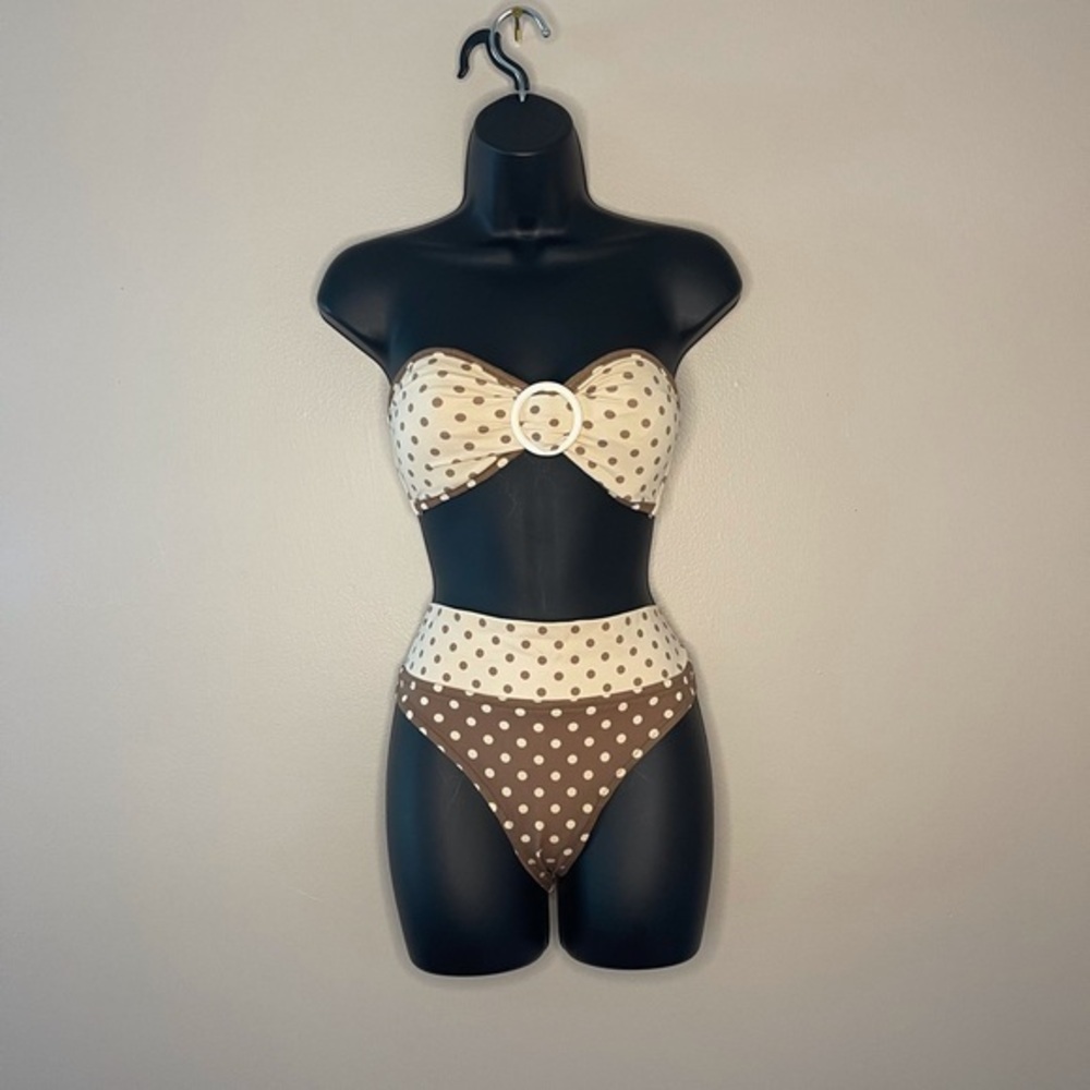 Victoriaās Secret Strapless polka dot bikini